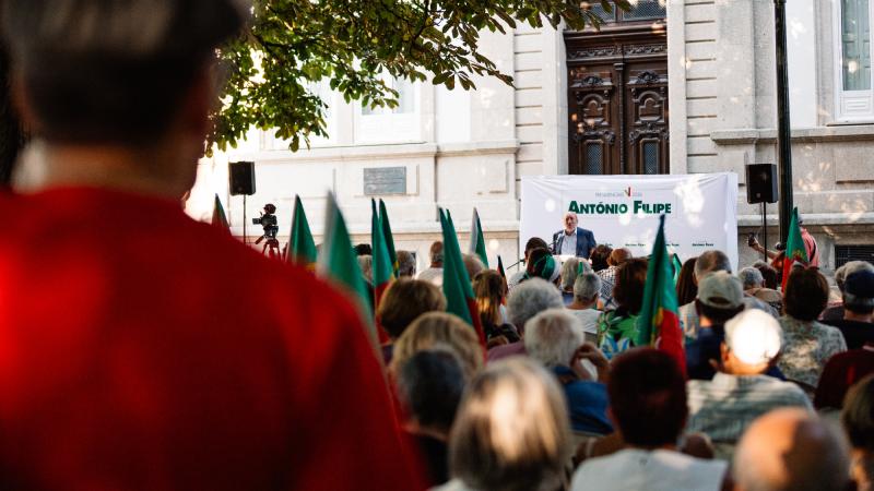 Sessão Pública no Porto