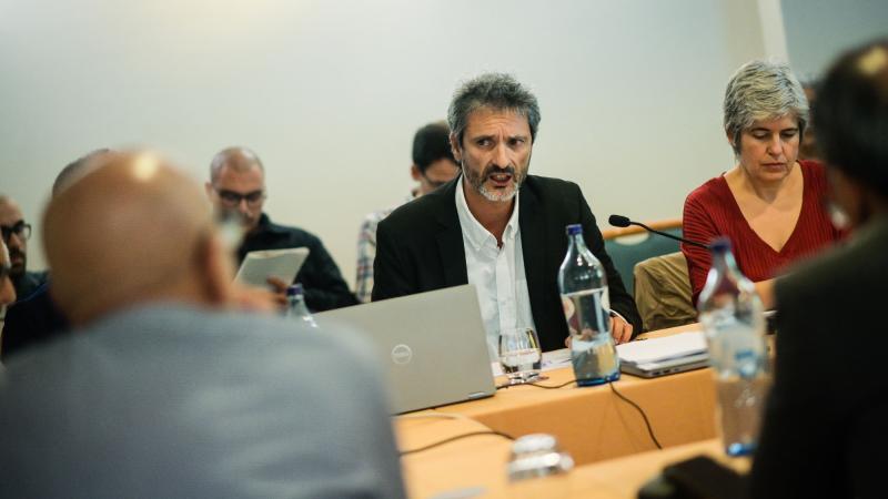 Mesa Redonda «Situação económica, Constituição da República e o futuro do País»